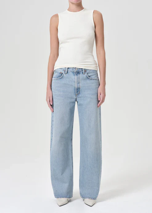 AGOLDE Low Curve Jeans in Force Blue - Image 3