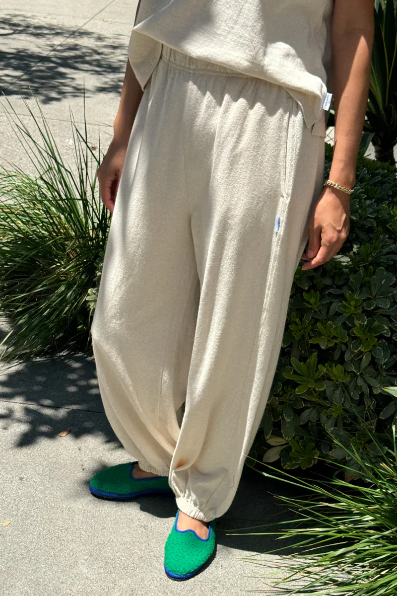 Balloon Pants in Naturel - Image 3