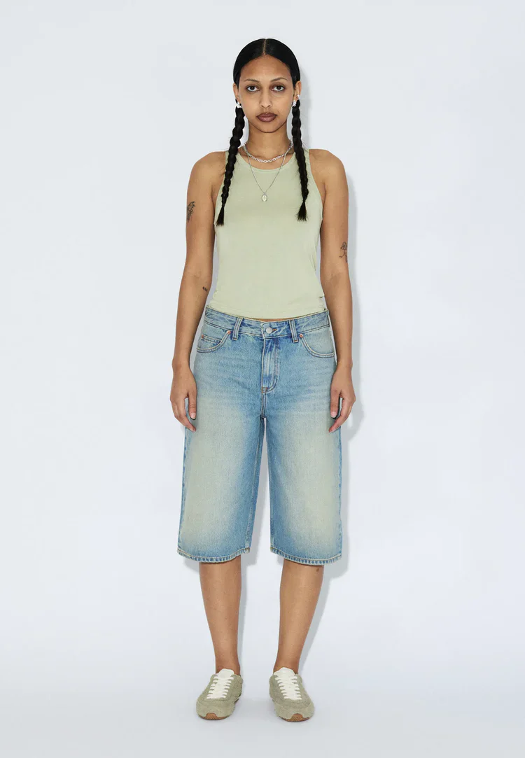 Bree Denim Shorts in Stream Aged Sky