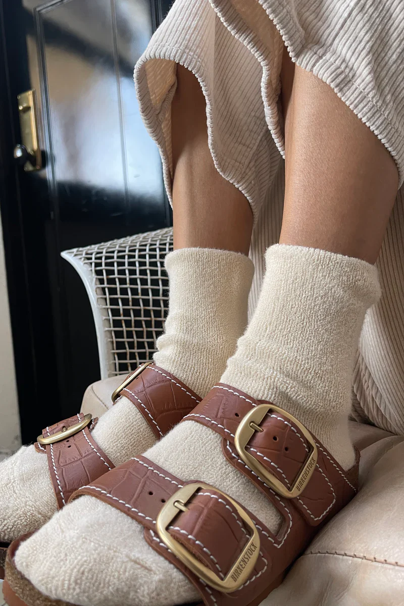 Cloud Socks in Ecru - Image 2
