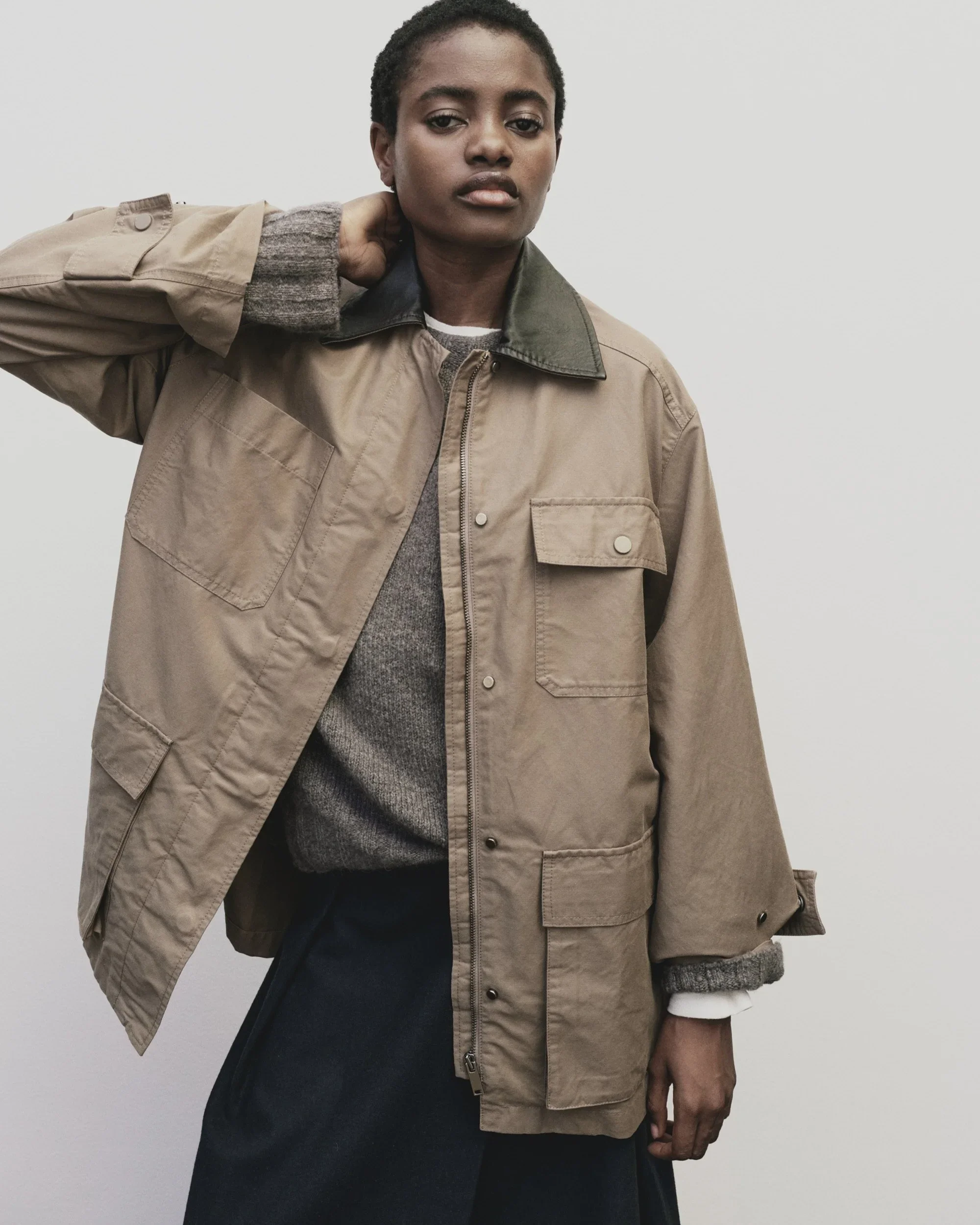 CONTRAST COLLAR WORK JACKET IN DARK BEIGE - Image 5