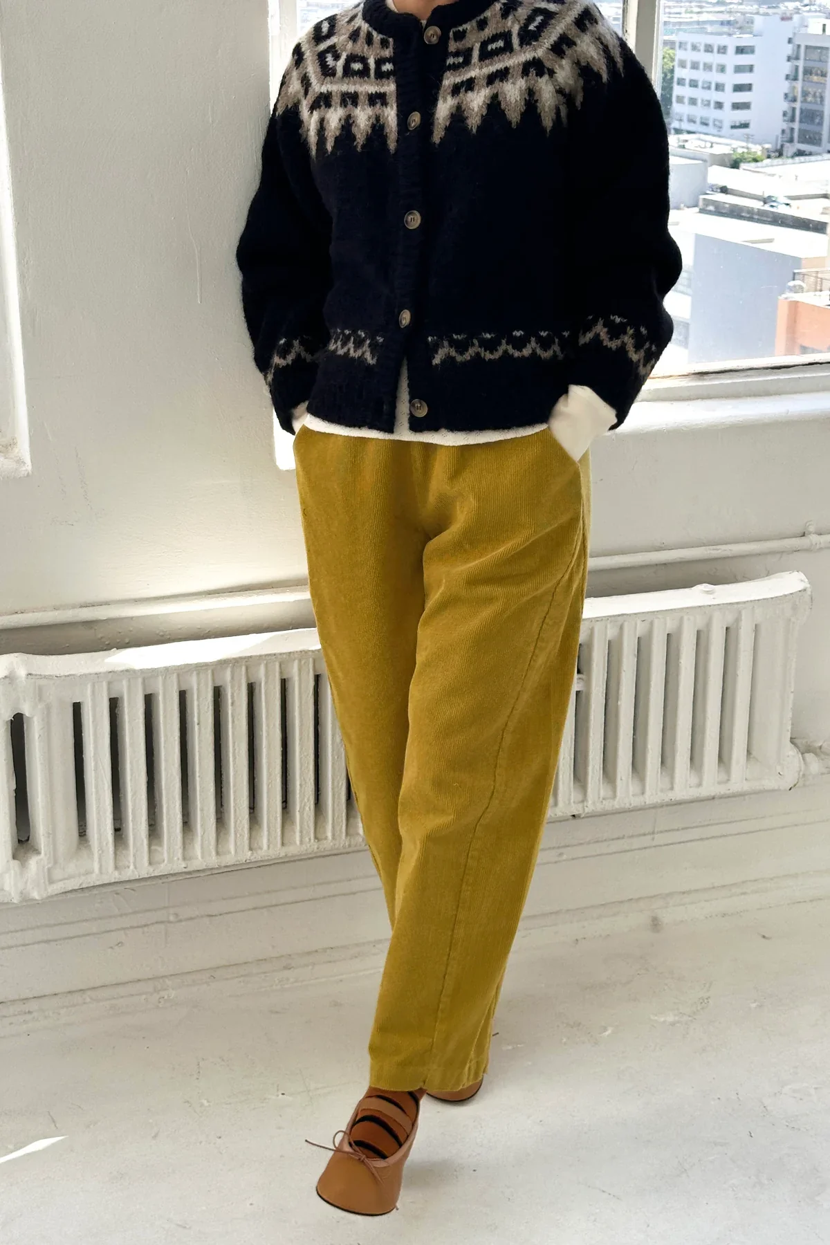 Corduroy Arc Pants in Green Olive