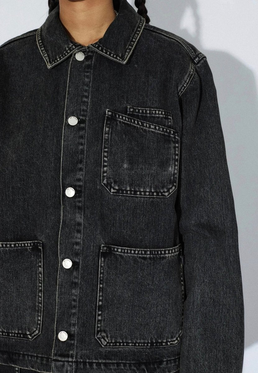 Evon Worker Denim Jacket in Aged Black - Image 2