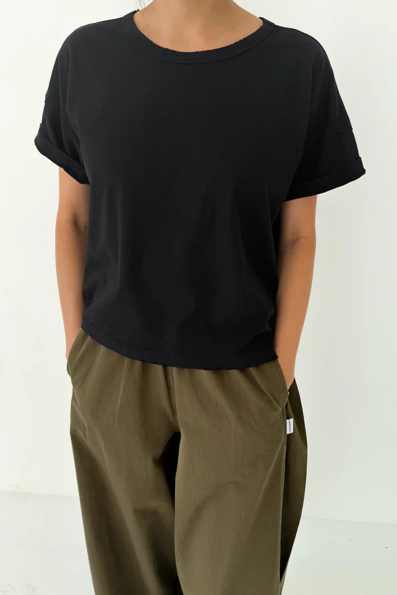 Fille Tee in Black - Image 3