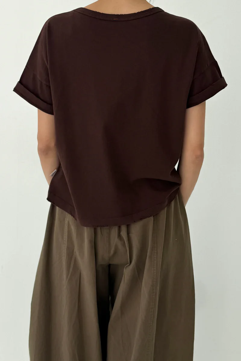 Fille Tee in Dark Cacao - Image 3