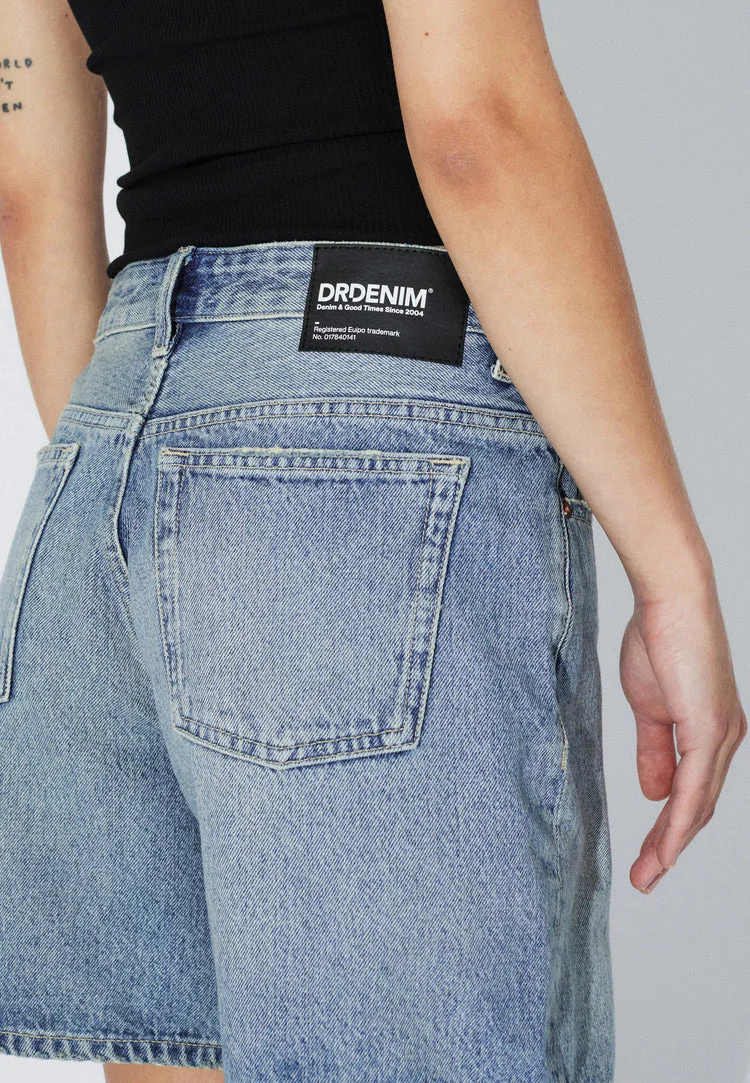 Hill Denim Shorts in Drift Light Used - Image 6