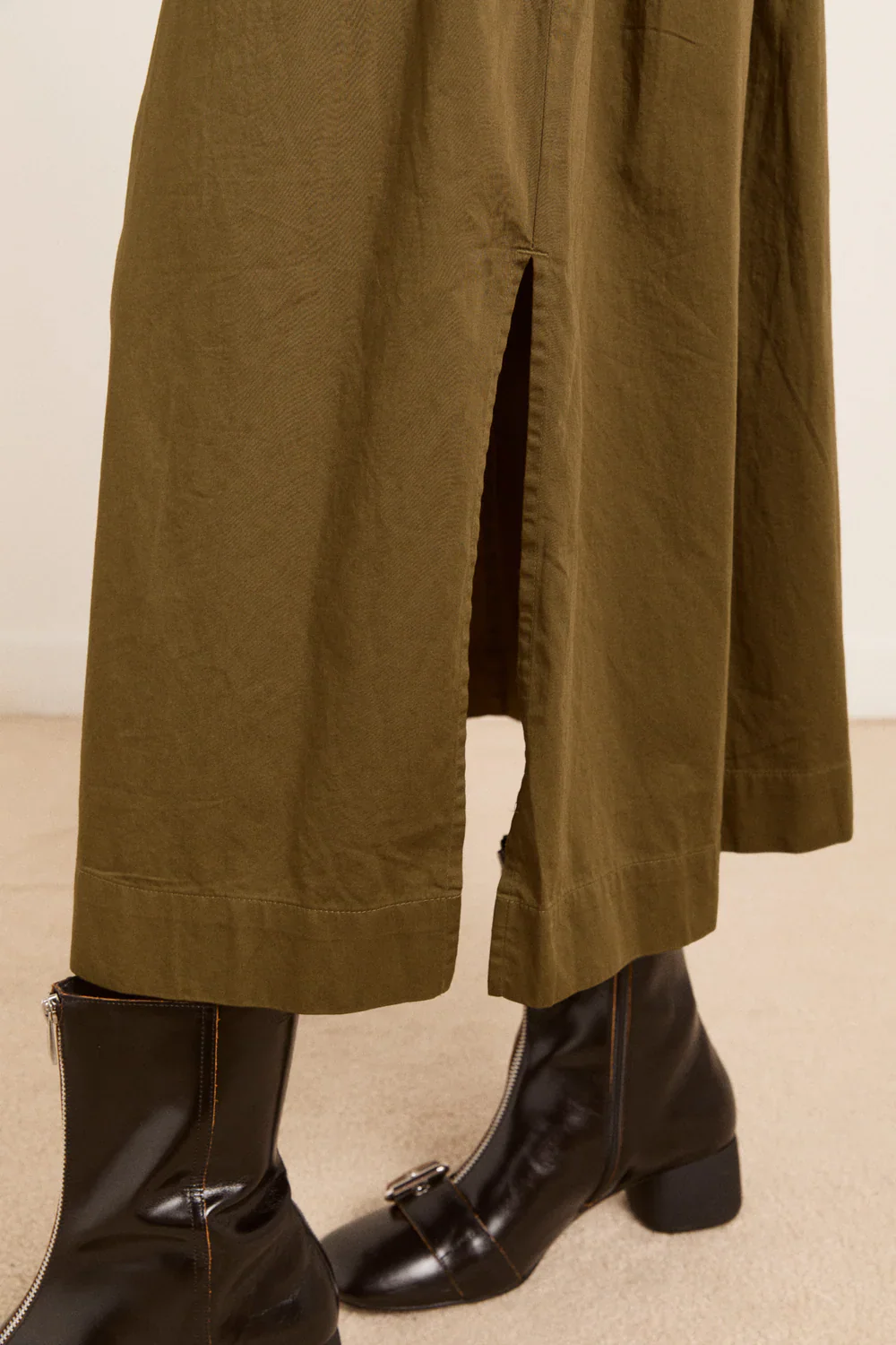 Josie Midi Skirt in Olive - Image 4