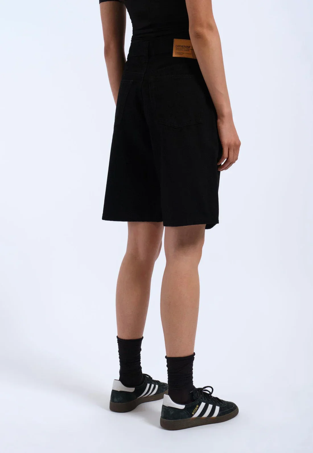 Lea Denim Shorts in Black - Image 2