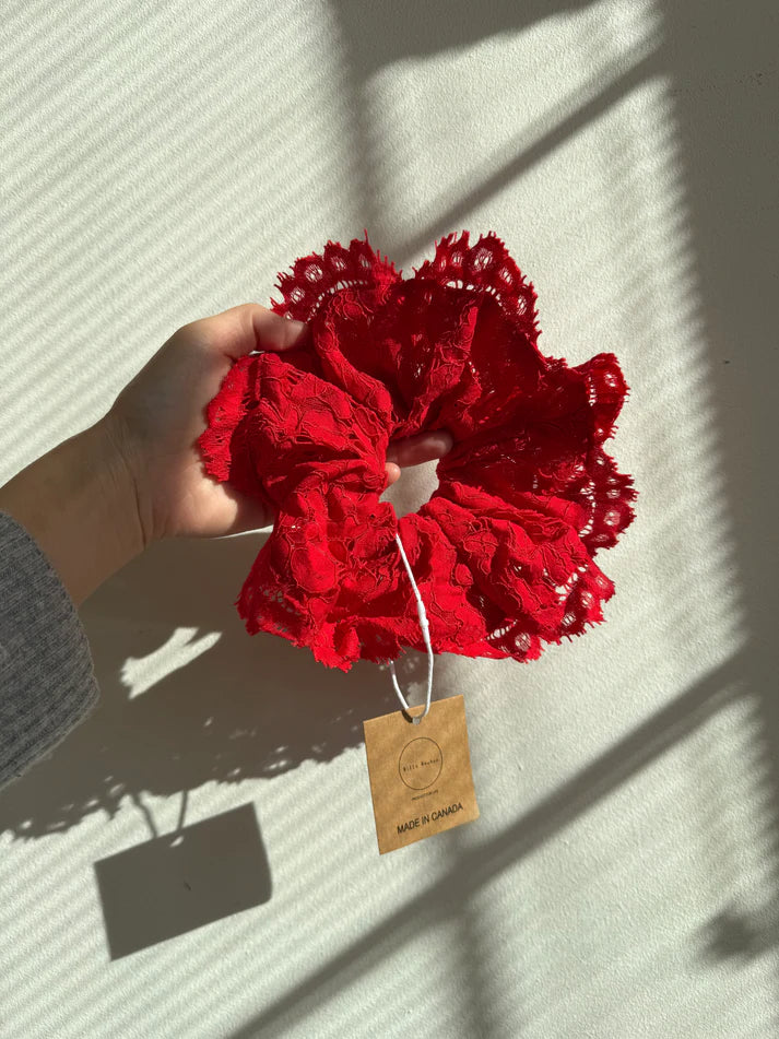 Oversized Lace Scrunchie in Crystal Red Flower