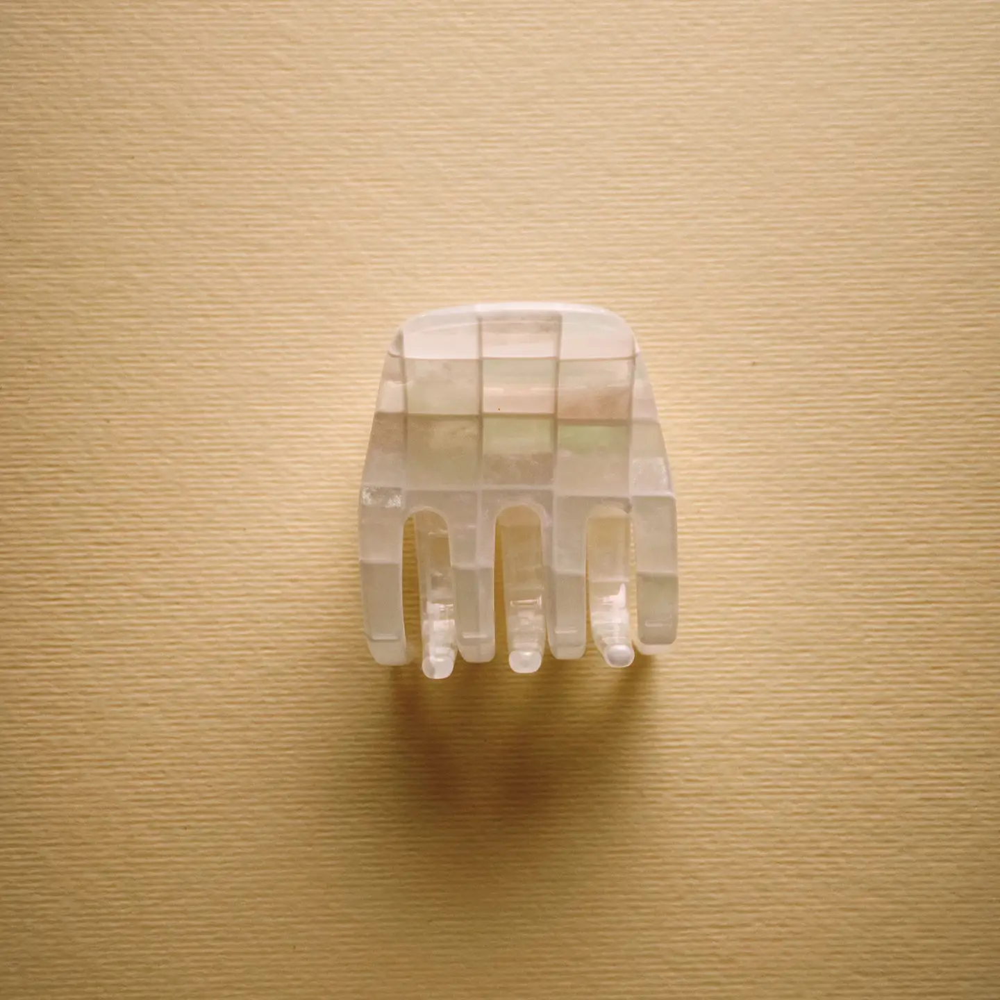 Small Claw Hair Clip in Starlight Tile - Image 2