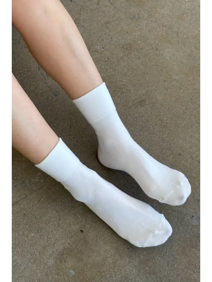 Sneaker Socks in Classic White - Image 3