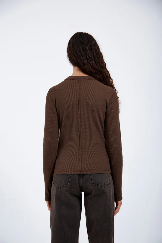 Stella Waffle Top in Chocolate Brown - Image 3