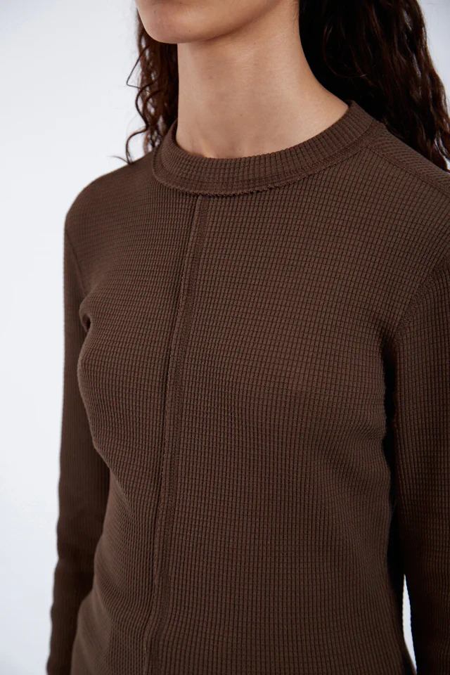 Stella Waffle Top in Chocolate Brown - Image 4