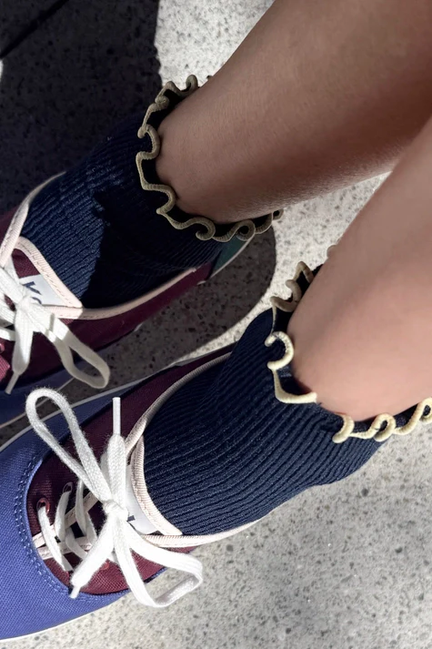 The Petite Ruffled Modal Socks in NAVY/BUTTER - Image 2