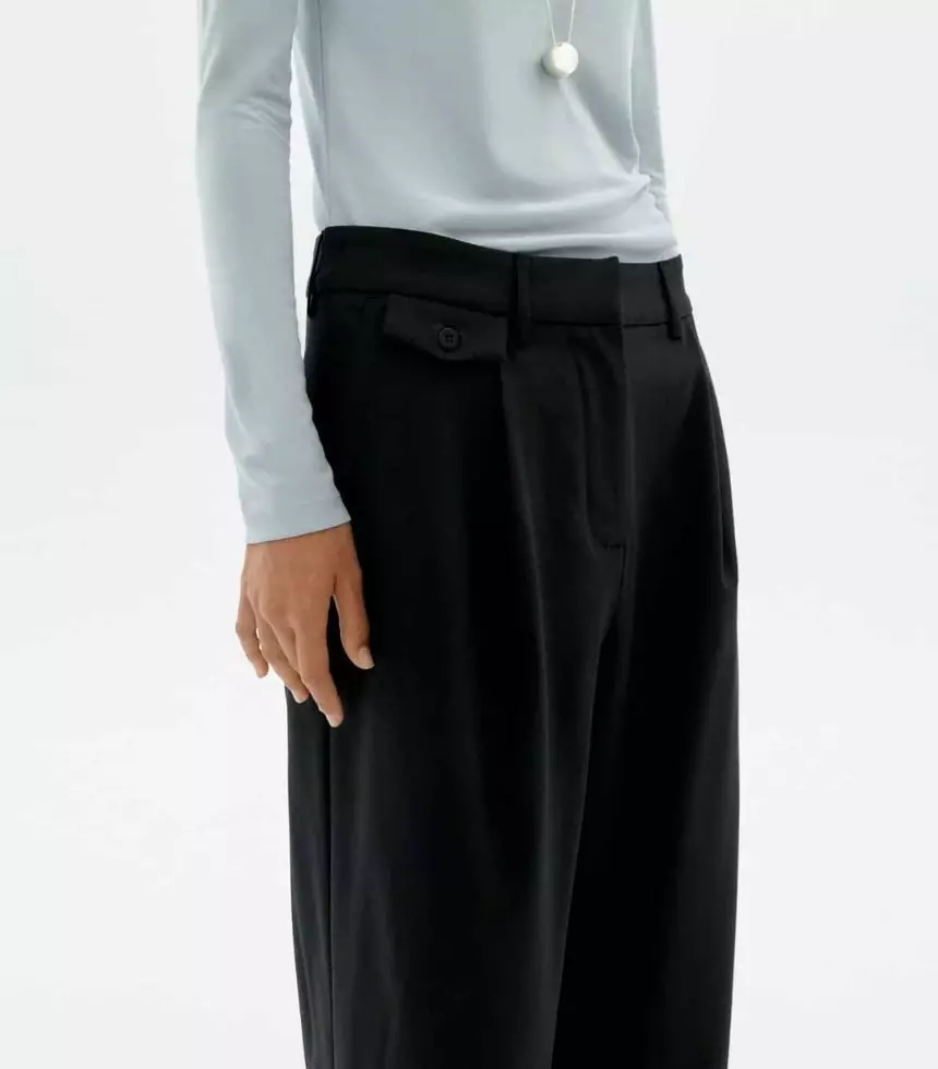 Wide Leg Low Rise Pat Pants in Navy - Image 2