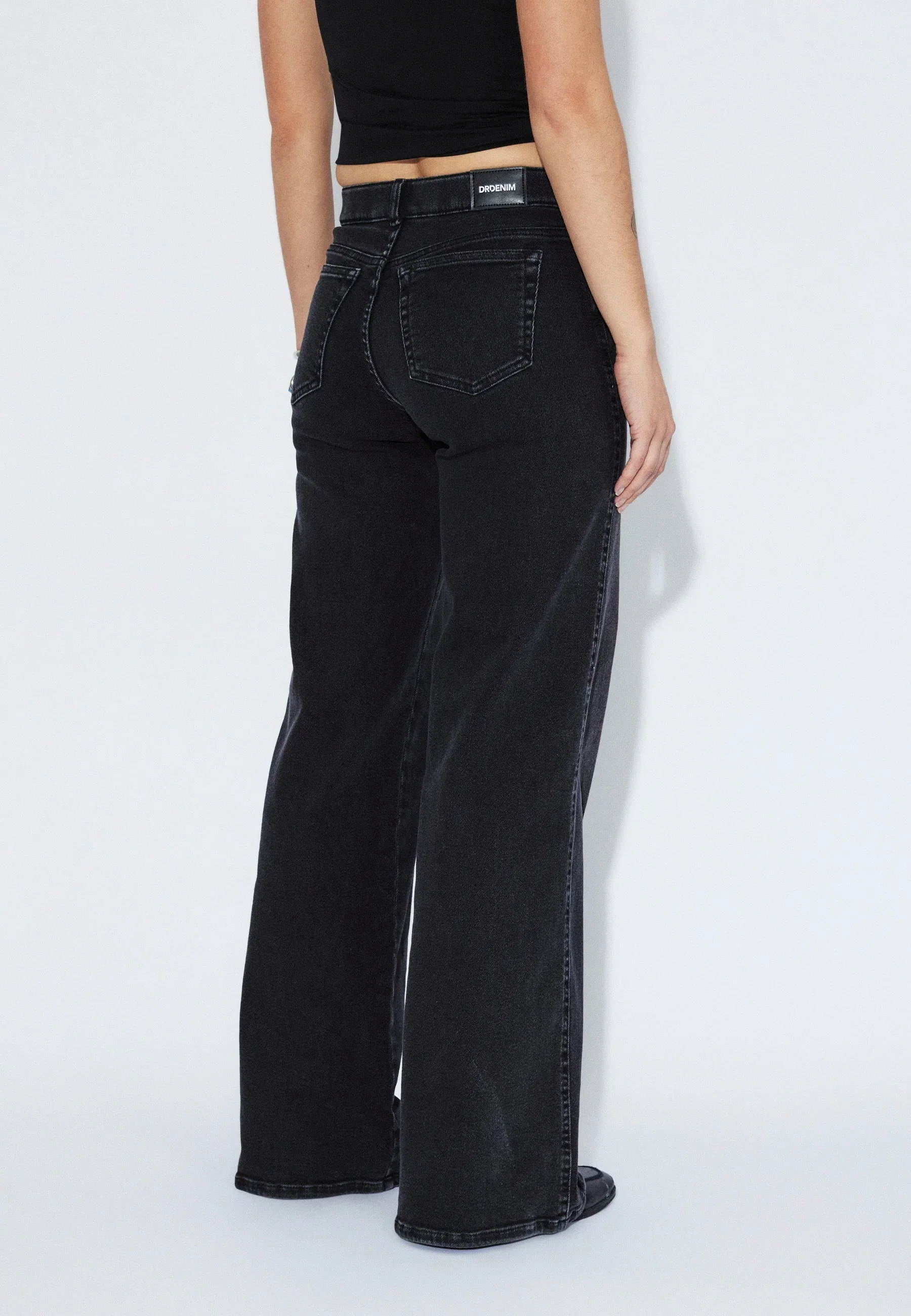 Zila Jeans in Black Mist - Image 3